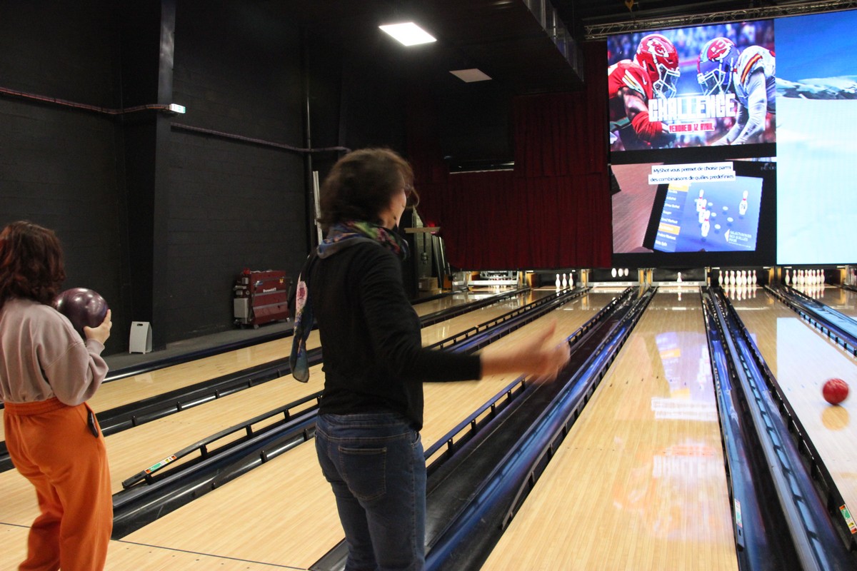 BOWLING0010