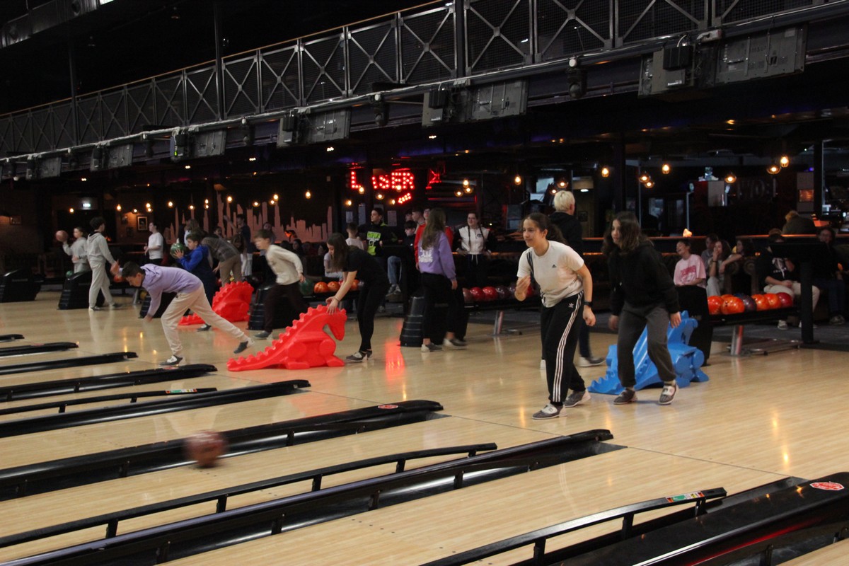 BOWLING0051