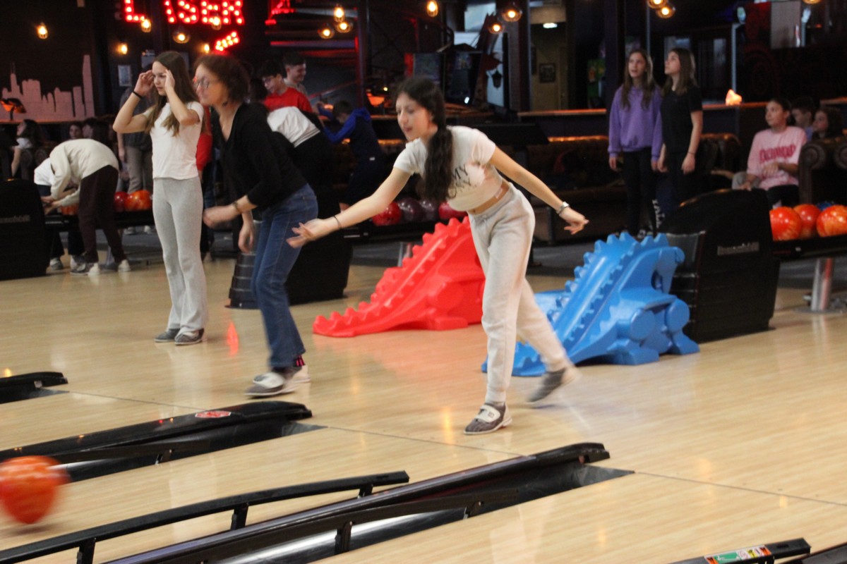 BOWLING0052