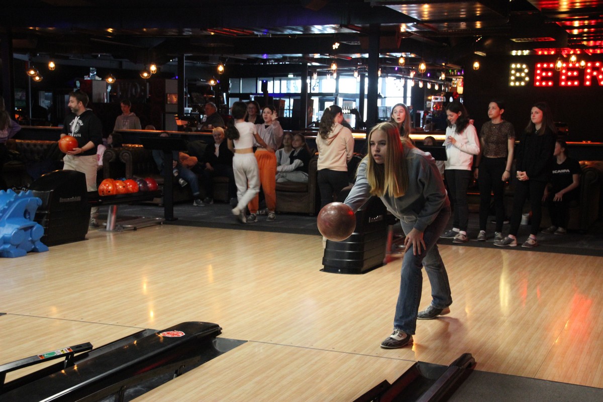 BOWLING0055