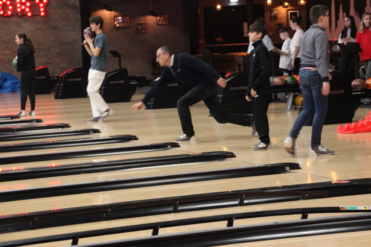 BOWLING0057