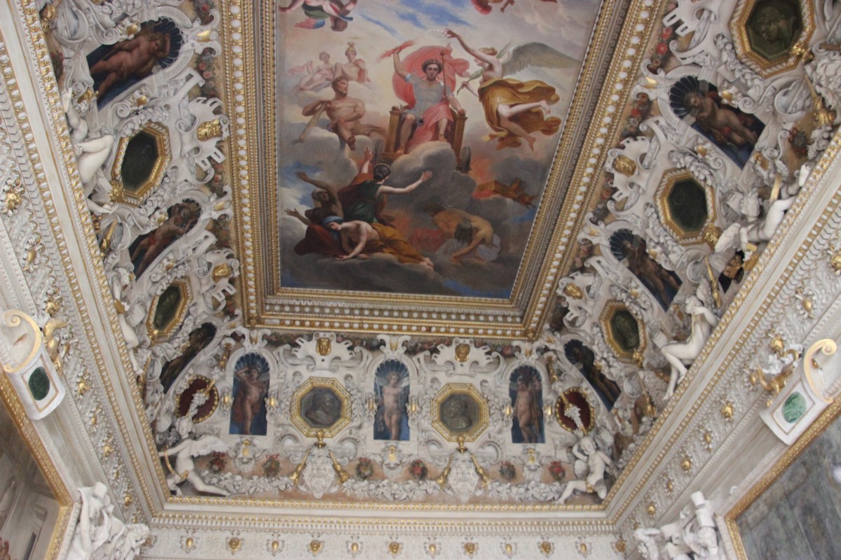 Chateau-FONTAINEBLEAU0049