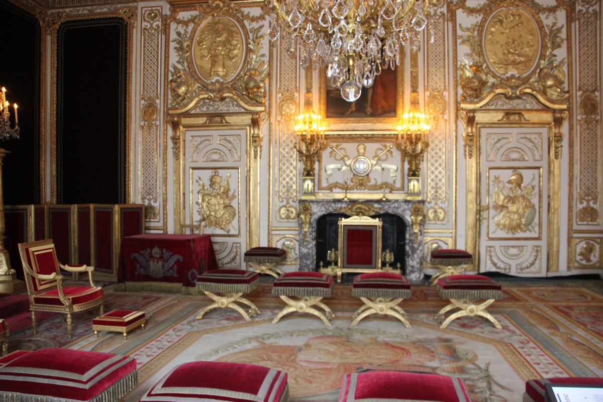 Chateau-FONTAINEBLEAU0091