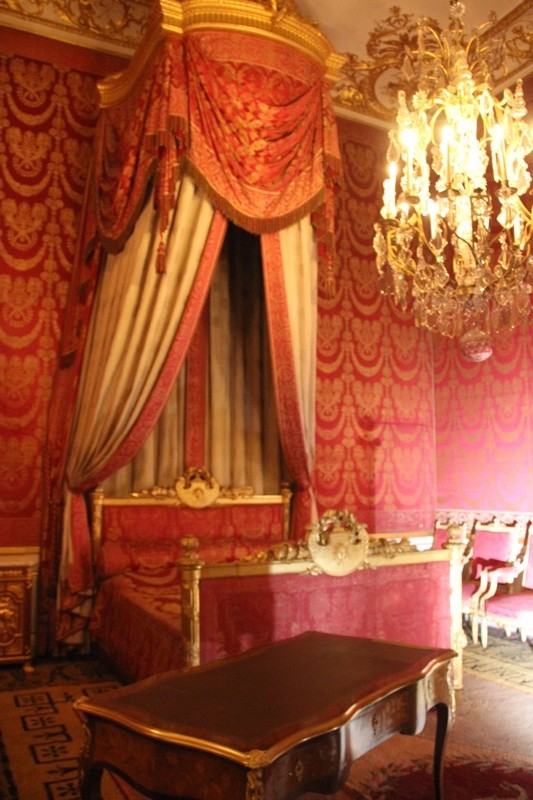 Chateau-FONTAINEBLEAU0202
